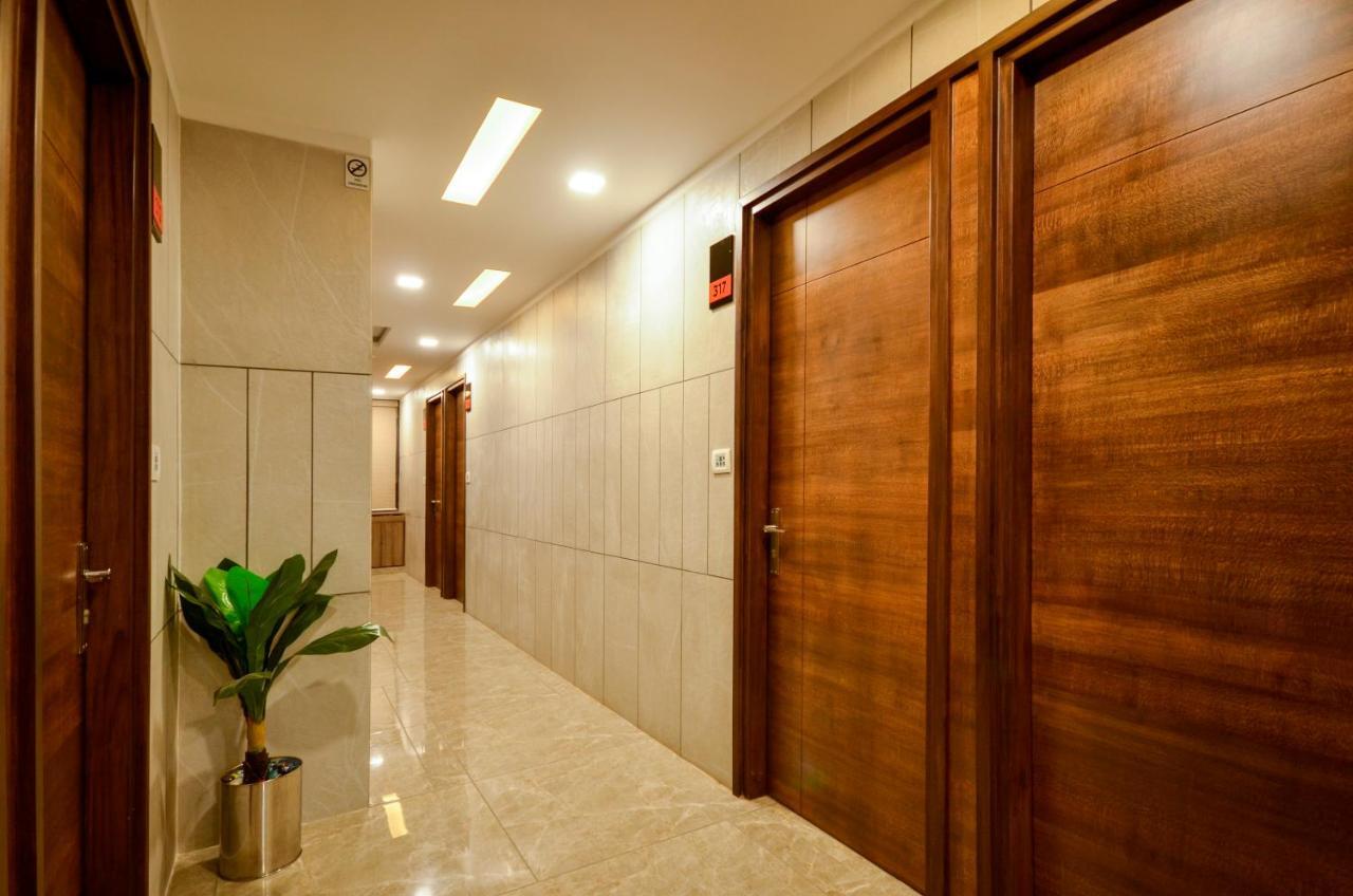 Hotel Repose Ahmedabad Exterior foto